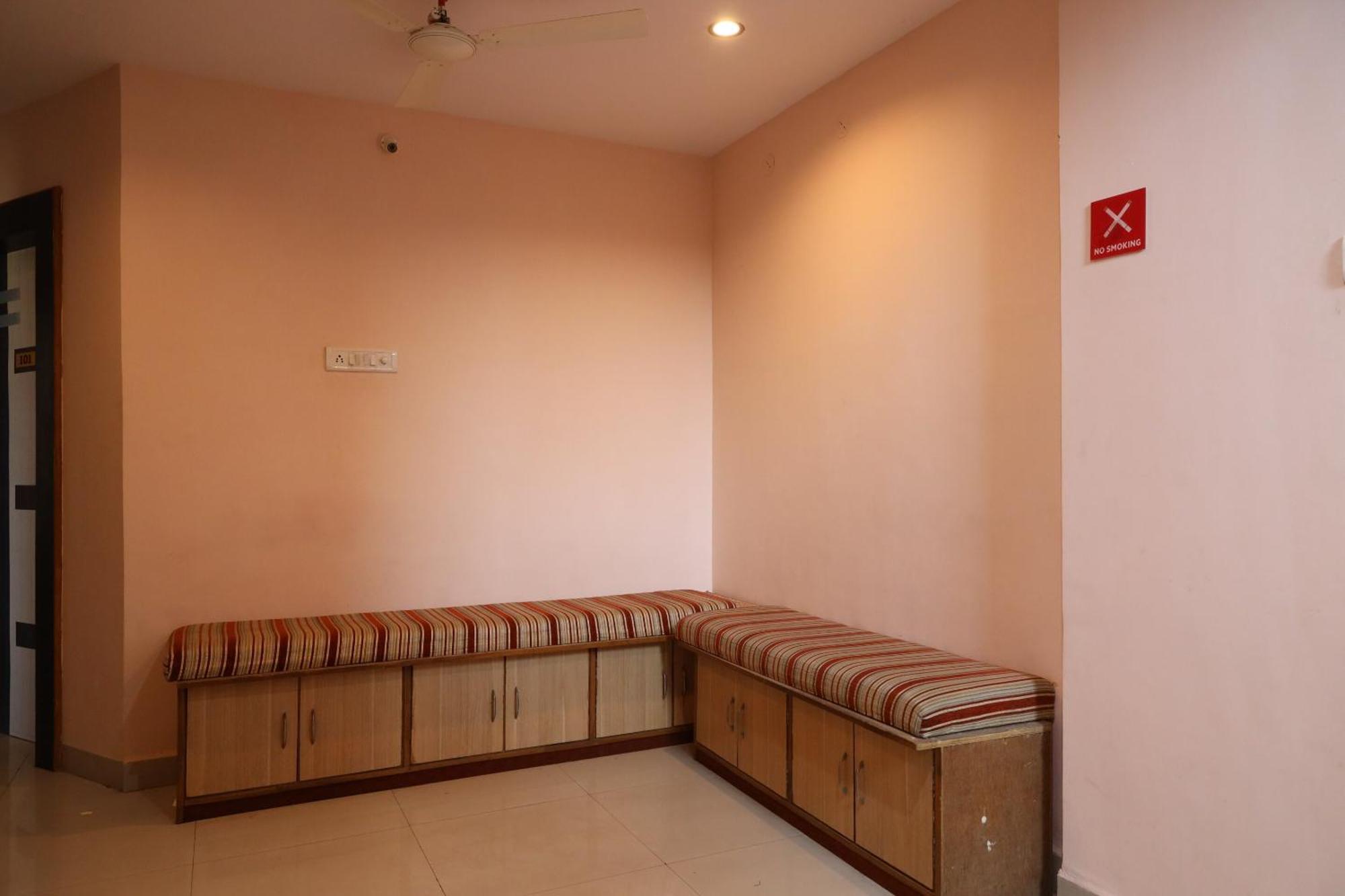 Hotel O Prithvi Inn Nagpur Extérieur photo